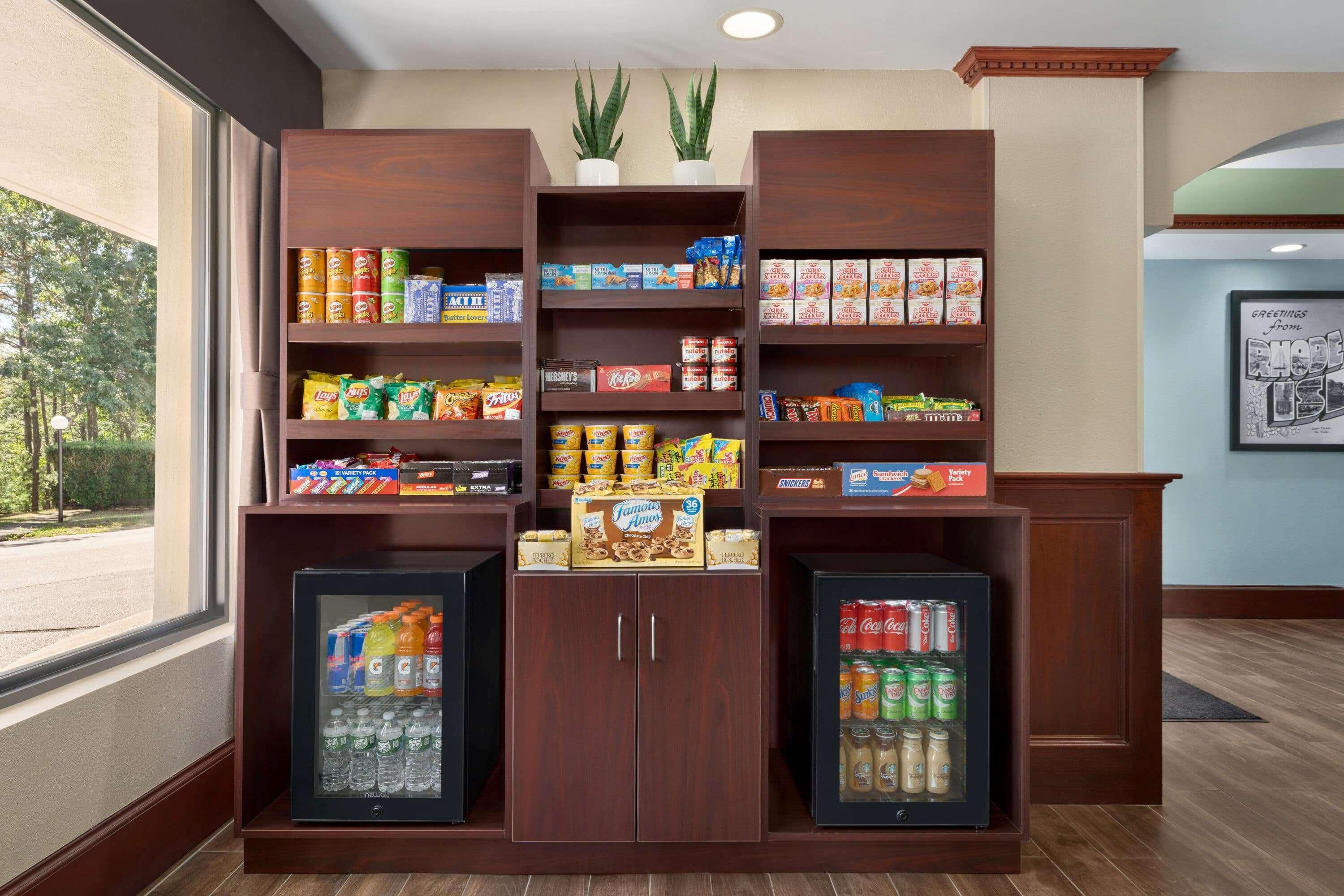 Super 8 By Wyndham West Greenwich/Providence Экстерьер фото