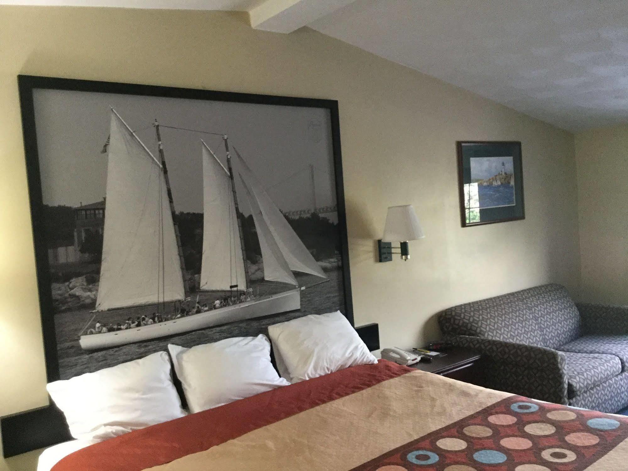 Super 8 By Wyndham West Greenwich/Providence Экстерьер фото